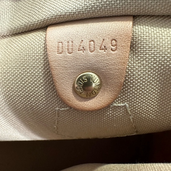 LOUIS VUITTON SPEEDY 25 HANDBAG - Picture 6 of 12